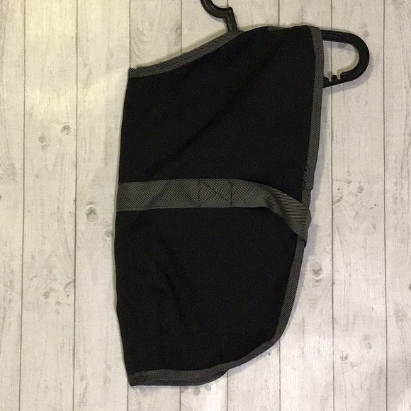 XL Fully Adjustable Polyester/Nylon Black Dog Coat - Picture 2 of 3